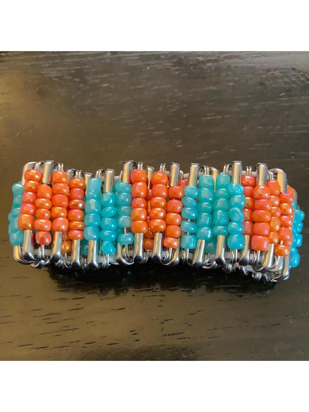 Stretchy safety pin bracelet